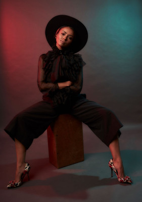 Katerina Graham pic #909415