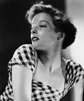 Katharine Hepburn pic #377485