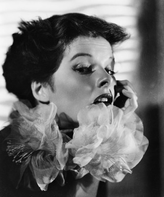 Katharine Hepburn pic #377486