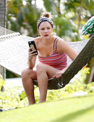 Katharine McPhee pic #1000165