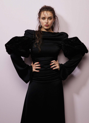 Katherine Langford pic #1019310