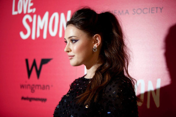 Katherine Langford pic #1019116