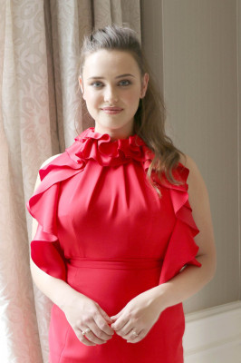 Katherine Langford pic #1020472