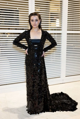 Katherine Langford pic #1305046