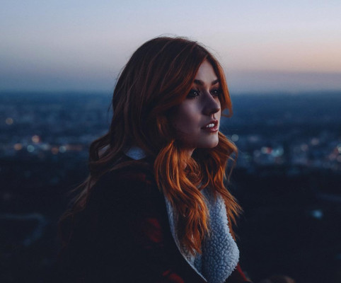 Katherine McNamara pic #930538