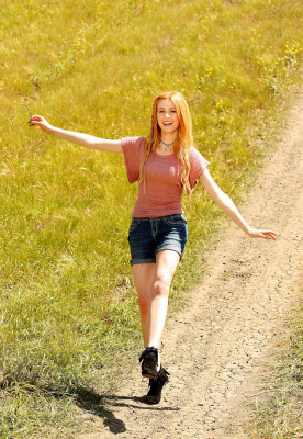 Katherine McNamara pic #860416