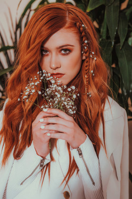 Katherine McNamara pic #855341