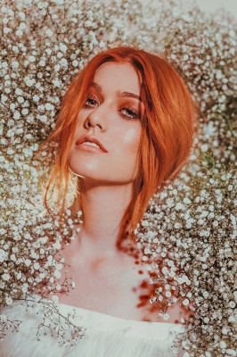 Katherine McNamara pic #855335