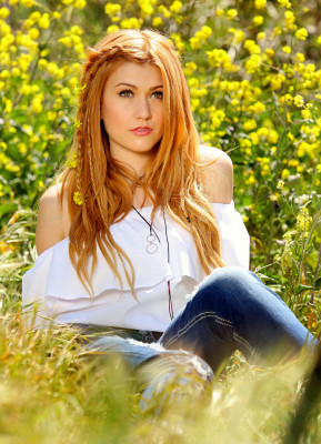 Katherine McNamara pic #860707