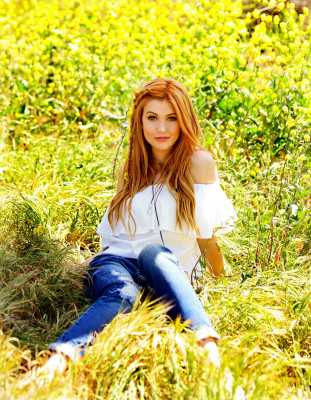 Katherine McNamara pic #860417