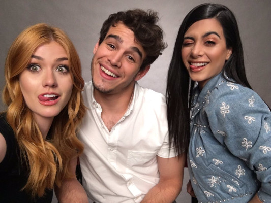 Katherine McNamara pic #937689