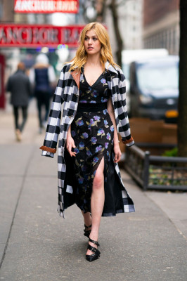 Katherine McNamara pic #1104494