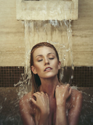 Katherine McNamara pic #1256728