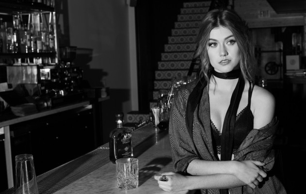Katherine McNamara pic #1005497
