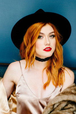 Katherine McNamara pic #1005516