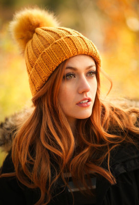 Katherine McNamara pic #1002973