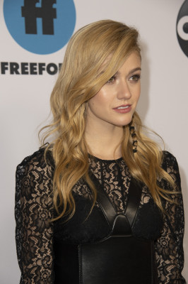 Katherine McNamara pic #1103965