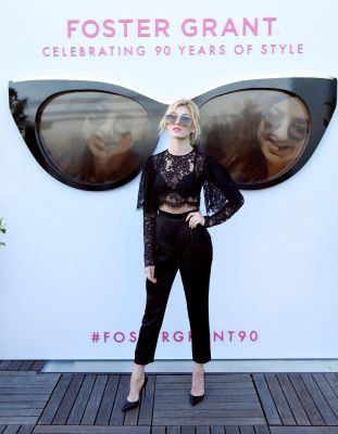 Katherine McNamara pic #1195089