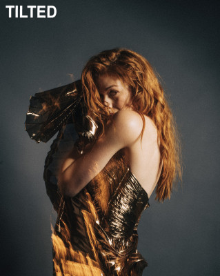 Katherine McNamara pic #1089304
