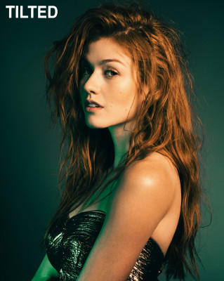 Katherine McNamara pic #1089302