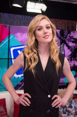Katherine McNamara pic #1109246