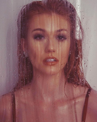 photo 3 in Katherine McNamara gallery [id1293420] 2022-01-16 00:00:00
