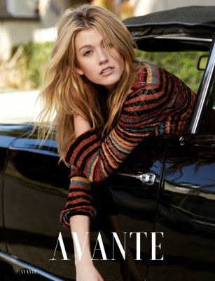 Katherine McNamara pic #1086640