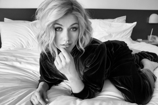Katherine McNamara pic #1192472