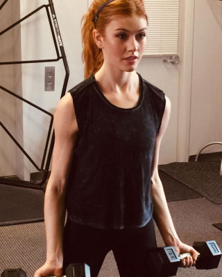 Katherine McNamara pic #1093685