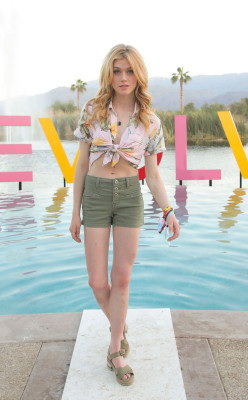 Katherine McNamara pic #1122610