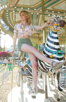 Katherine McNamara pic #1122611