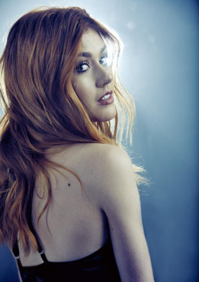 Katherine McNamara pic #915772