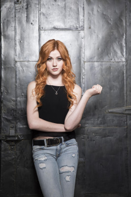 Katherine McNamara pic #932110