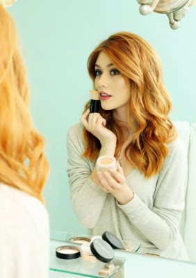 Katherine McNamara pic #906376
