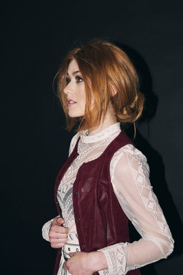 Katherine McNamara pic #924052