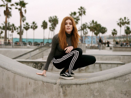 Katherine McNamara pic #912081