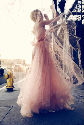 Katherine McNamara pic #1080462