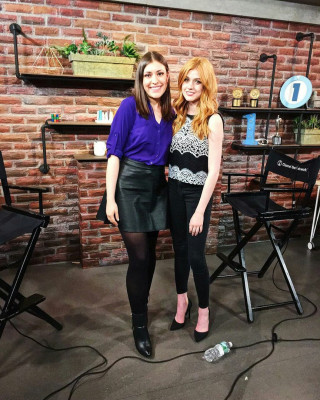 Katherine McNamara pic #935597