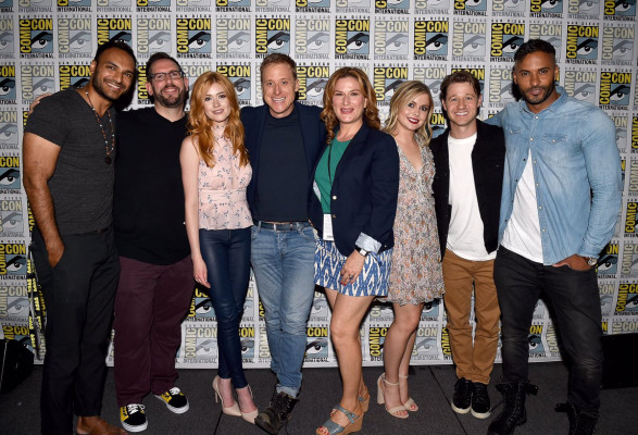 Katherine McNamara pic #952264