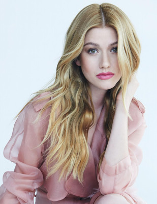 Katherine McNamara pic #1103614