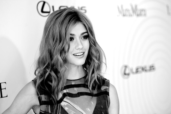 Katherine McNamara pic #1044666