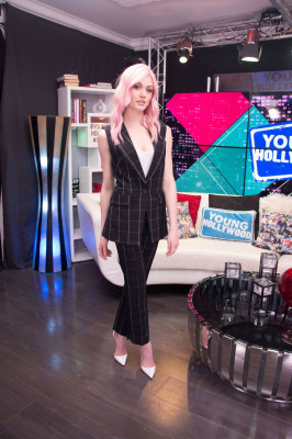 Katherine McNamara pic #1195090