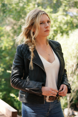 Katheryn Winnick pic #1280336