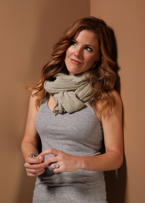 photo 27 in Kathleen Robertson gallery [id289826] 2010-09-27 00:00:00