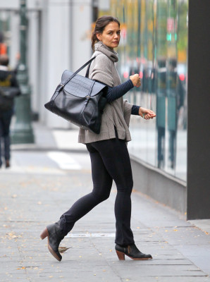 Katie Holmes pic #550120