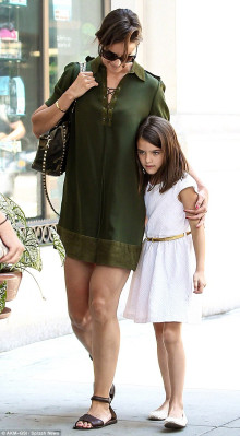 Katie Holmes pic #725149