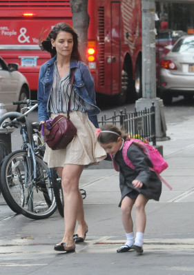 Katie Holmes pic #563499