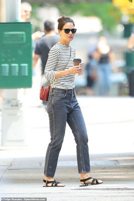 Katie Holmes pic #1144495