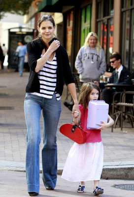 Katie Holmes pic #422112