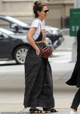 Katie Holmes pic #1144488